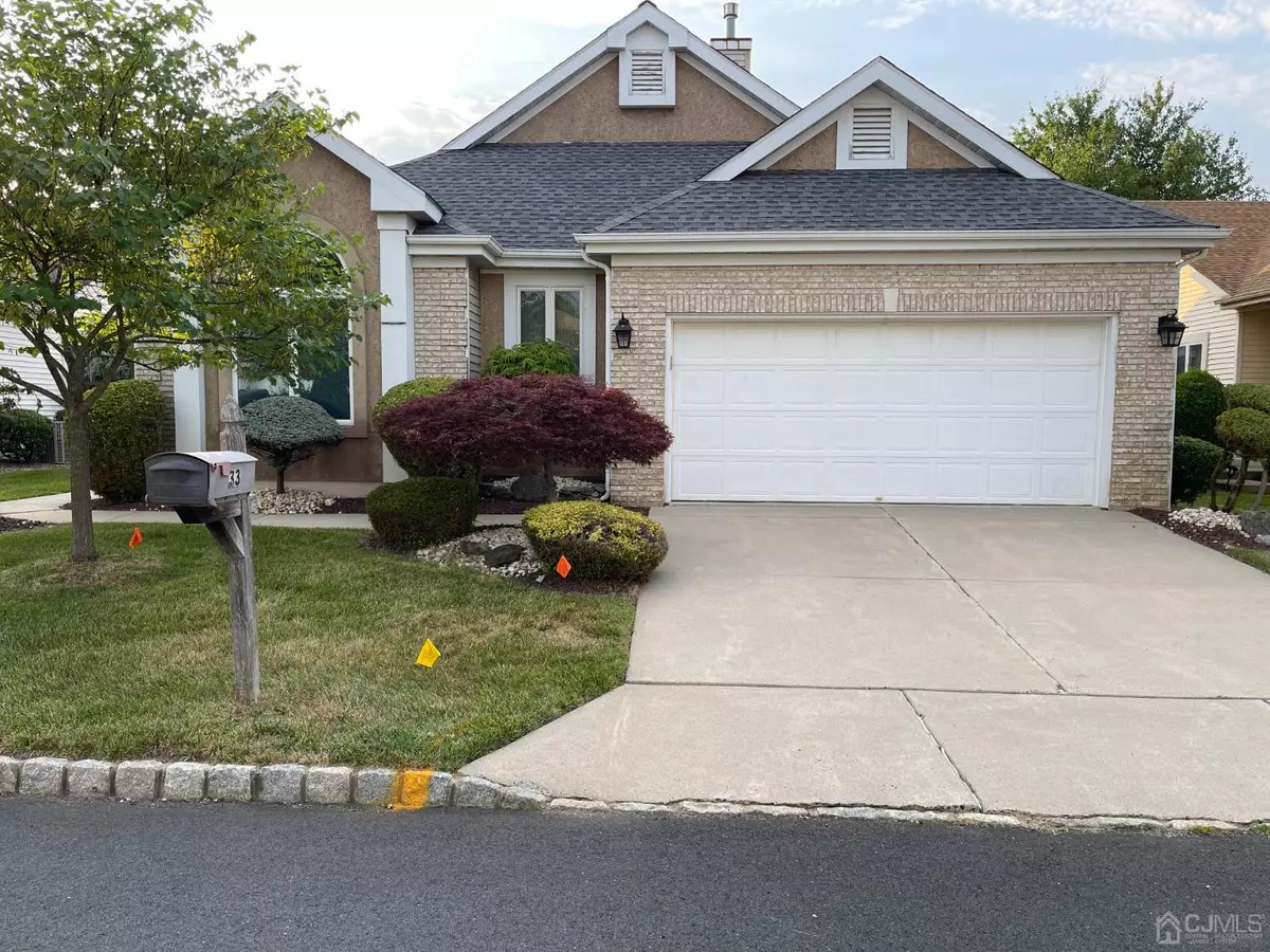 Monroe, NJ 08831,33 Brighton CT