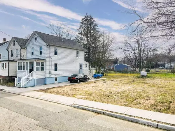 62 Augusta ST, South River, NJ 08882