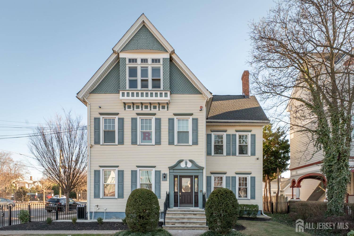 142 Livingston AVE #7, New Brunswick, NJ 08901