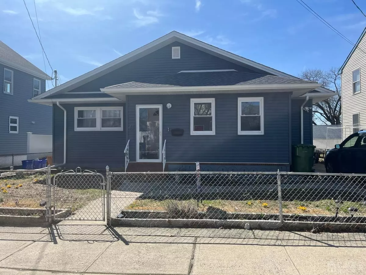 Sayreville, NJ 08859,45 Coolidge AVE
