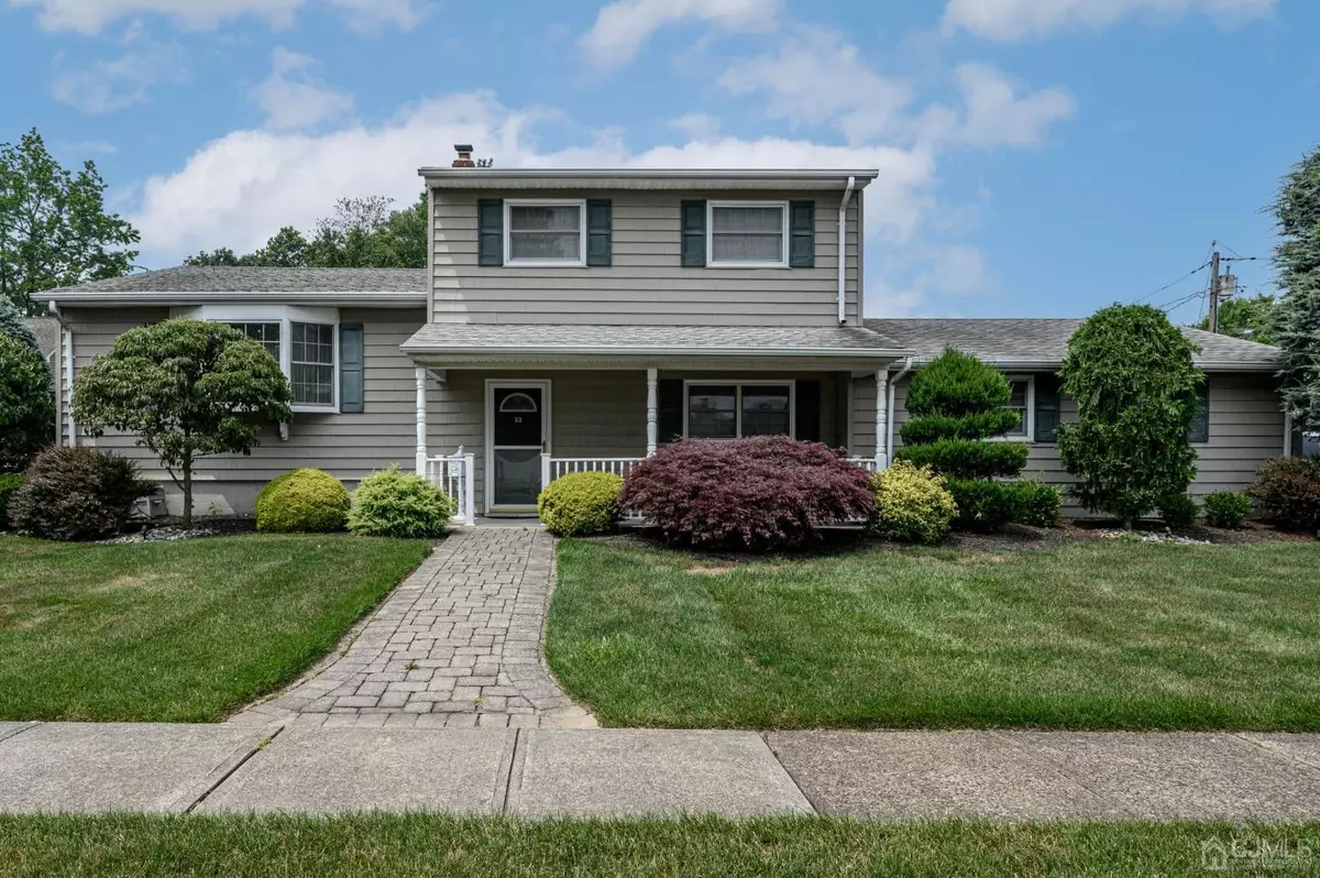 Colonia, NJ 07067,33 Alpine PL