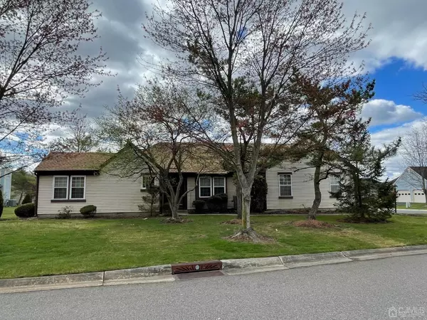 1 Rothwell DR,  Monroe,  NJ 08831