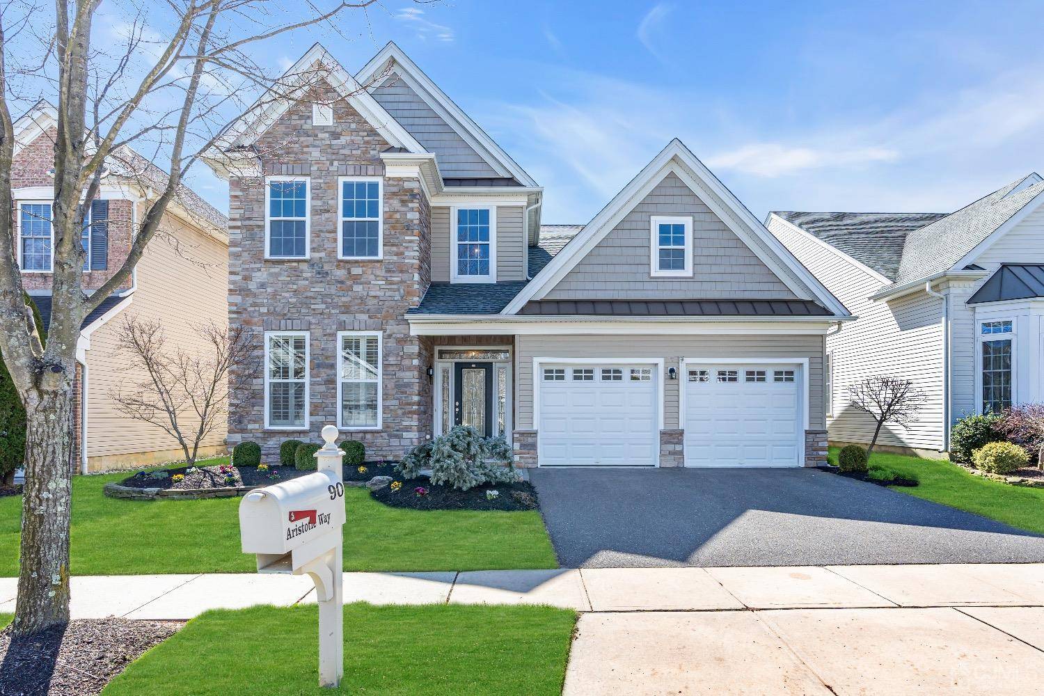 90 aristotle WAY,  East Windsor,  NJ 08512