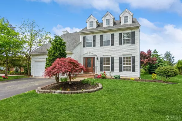 551 Buckingham DR,  Piscataway,  NJ 08854