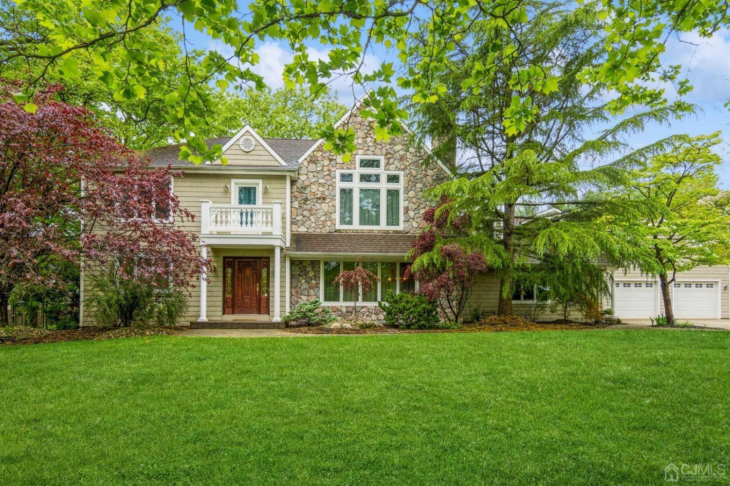 1 Dorset RD, Colonia, NJ 07067