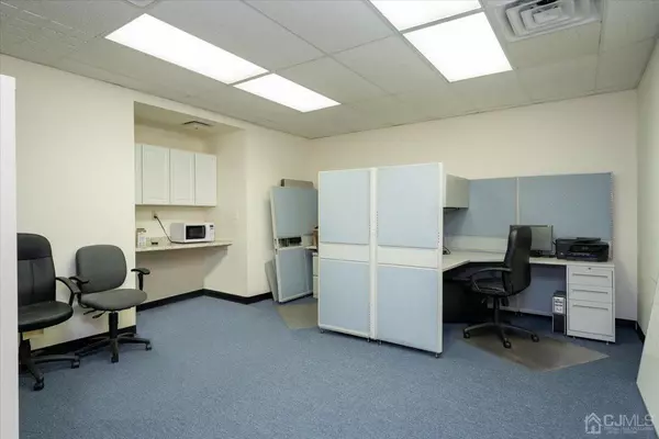 666 Plainsboro RD #220, Plainsboro, NJ 08536