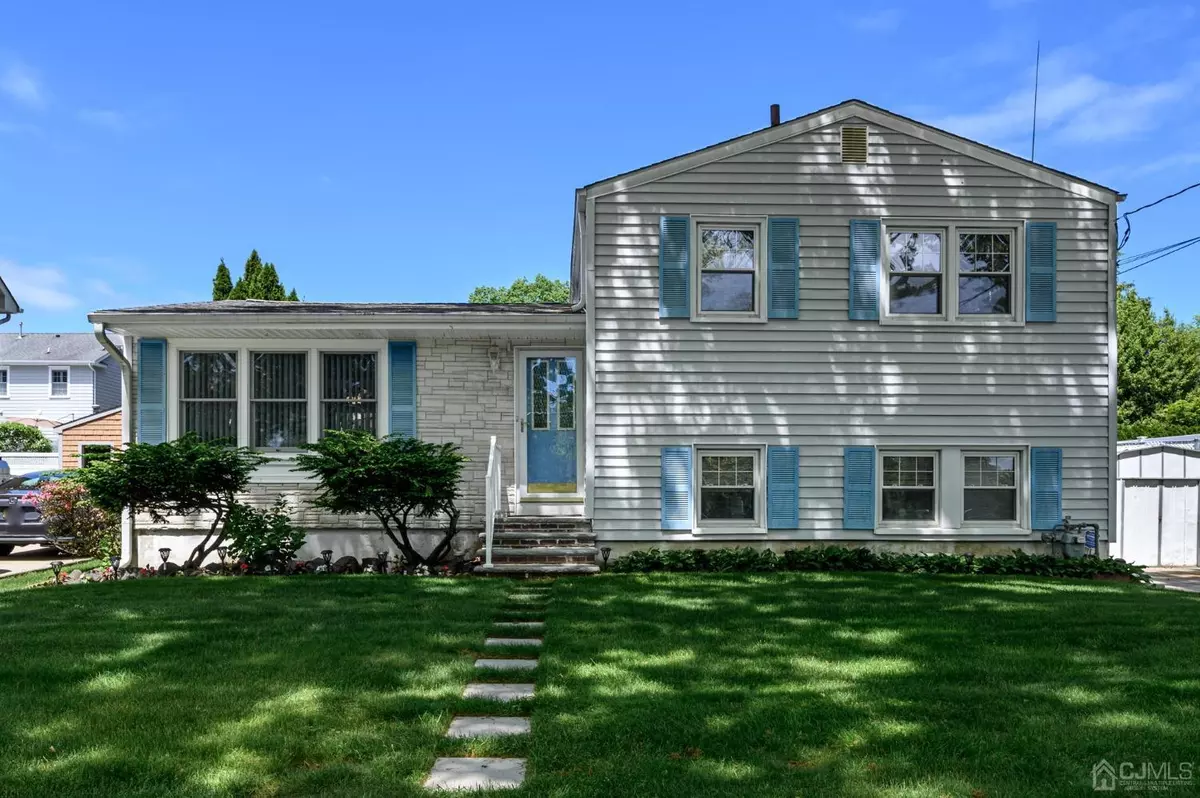 Manasquan, NJ 08736,54 Manito RD