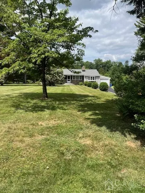 Montgomery, NJ 08558,278 Opossum RD