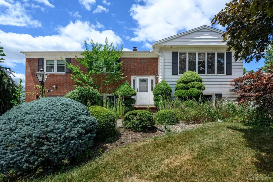 1217 Douglas AVE, North Brunswick, NJ 08902