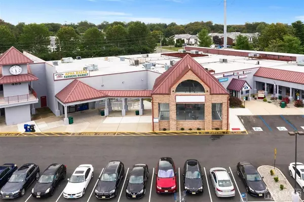 South Brunswick, NJ 08810,485 Georges RD #204