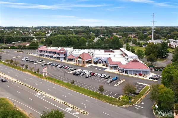 South Brunswick, NJ 08810,485 Georges RD #204