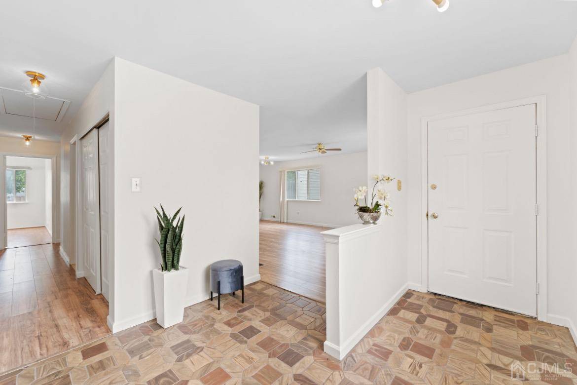 Old Bridge, NJ 08857,11 Chamberlain CT