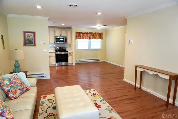 Manchester, NJ 08759,20 Falmouth AVE