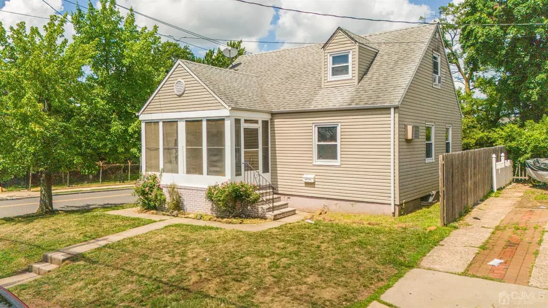 19 Seventh ST, New Brunswick, NJ 08901