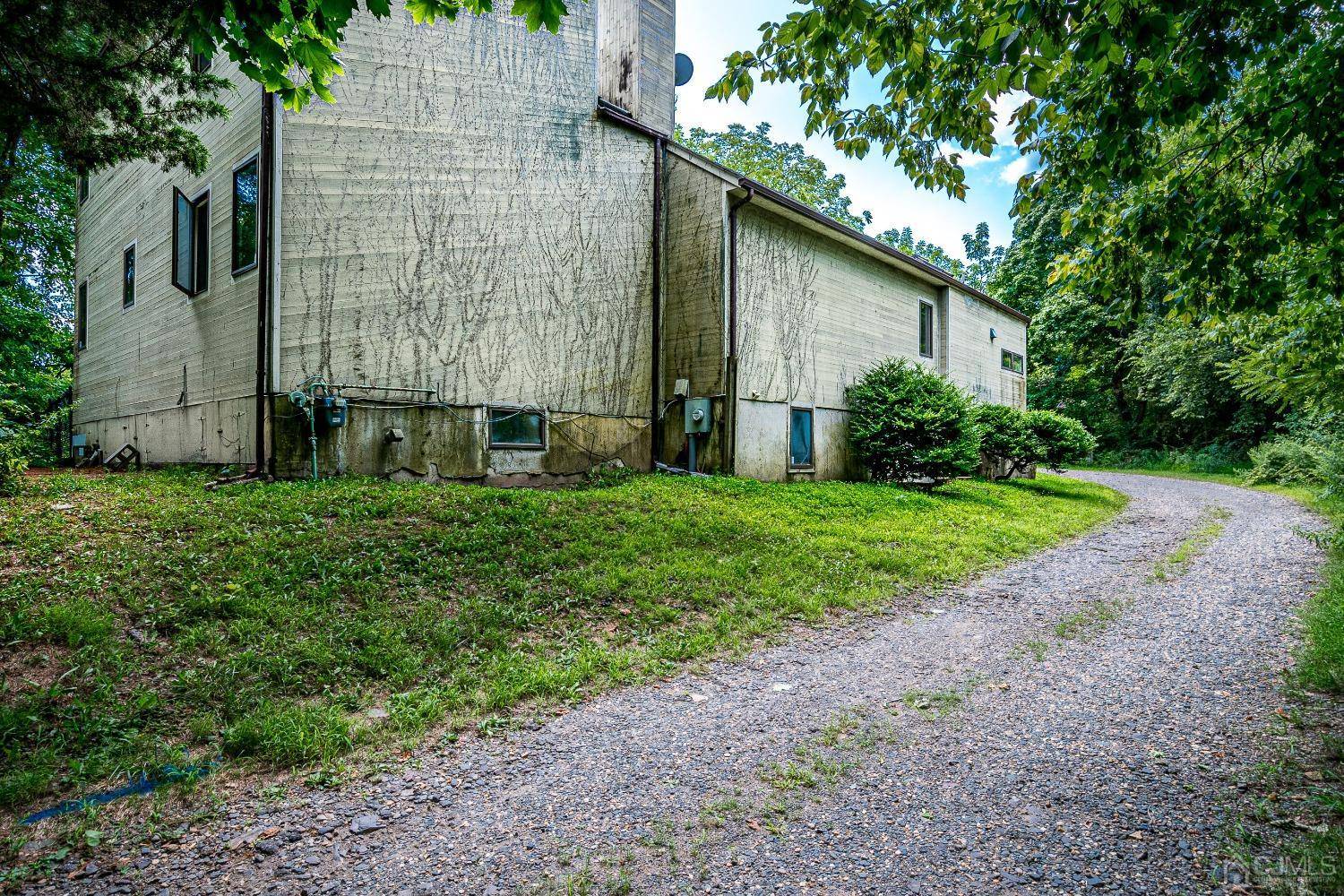 Franklin, NJ 08540,3995 Route 27 HWY