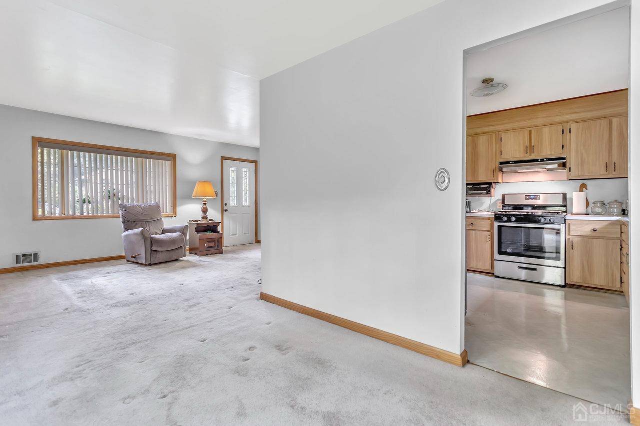Piscataway, NJ 08854,622 Runyon AVE