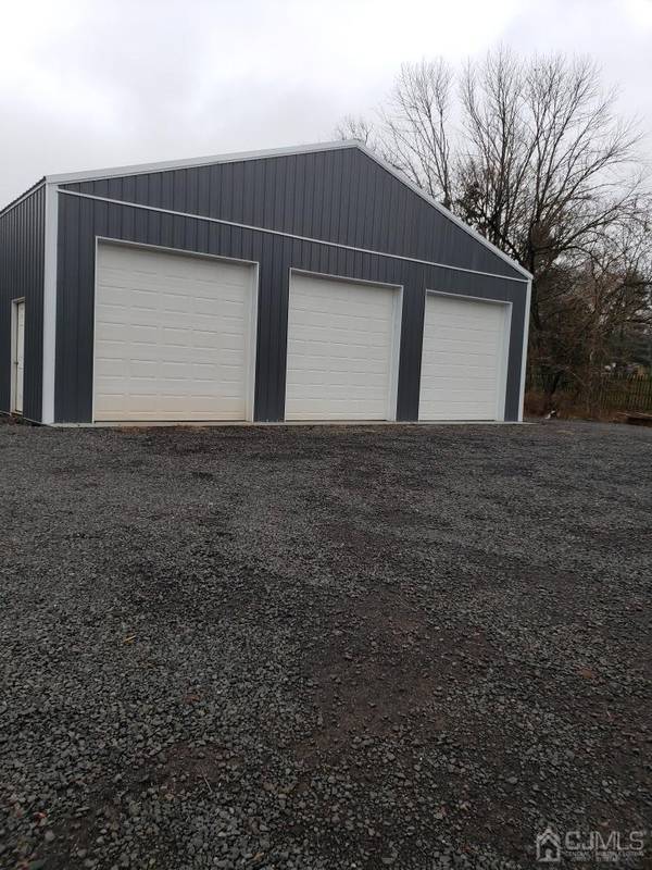 474 Rt 22 HWY, Readington, NJ 08889