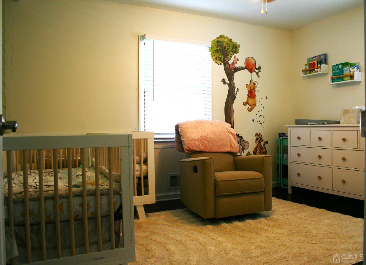 Sayreville, NJ 08859,9 Kenneth AVE