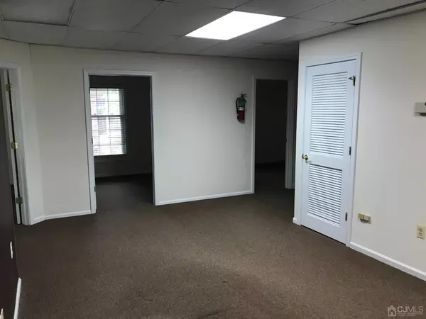 East Brunswick, NJ 08816,9-E Auer CT