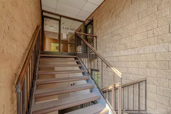 603 Cranbury RD #2, East Brunswick, NJ 08816