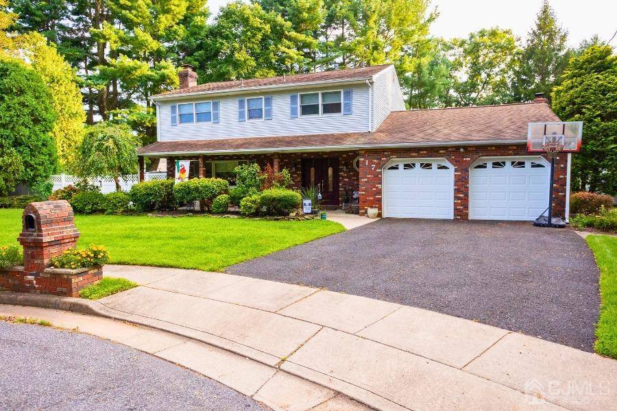 Monroe, NJ 08831,17 Ridgewood AVE