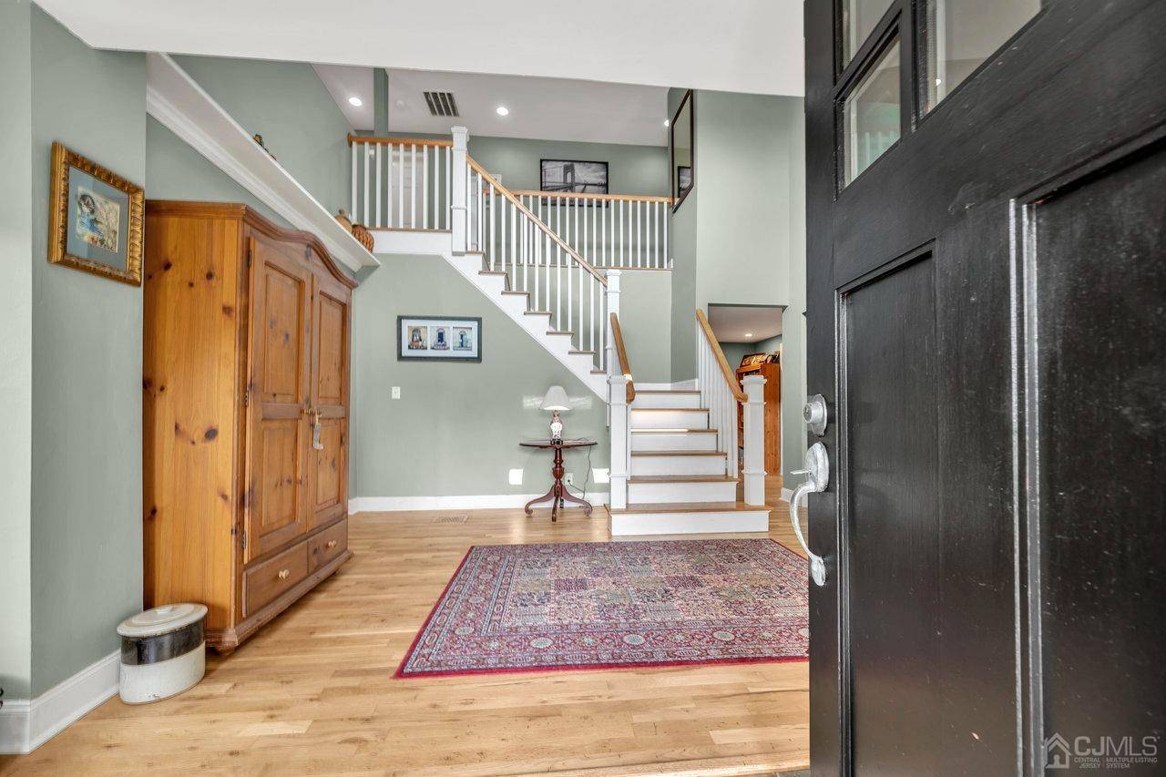 Piscataway, NJ 08854,19 Logan LN