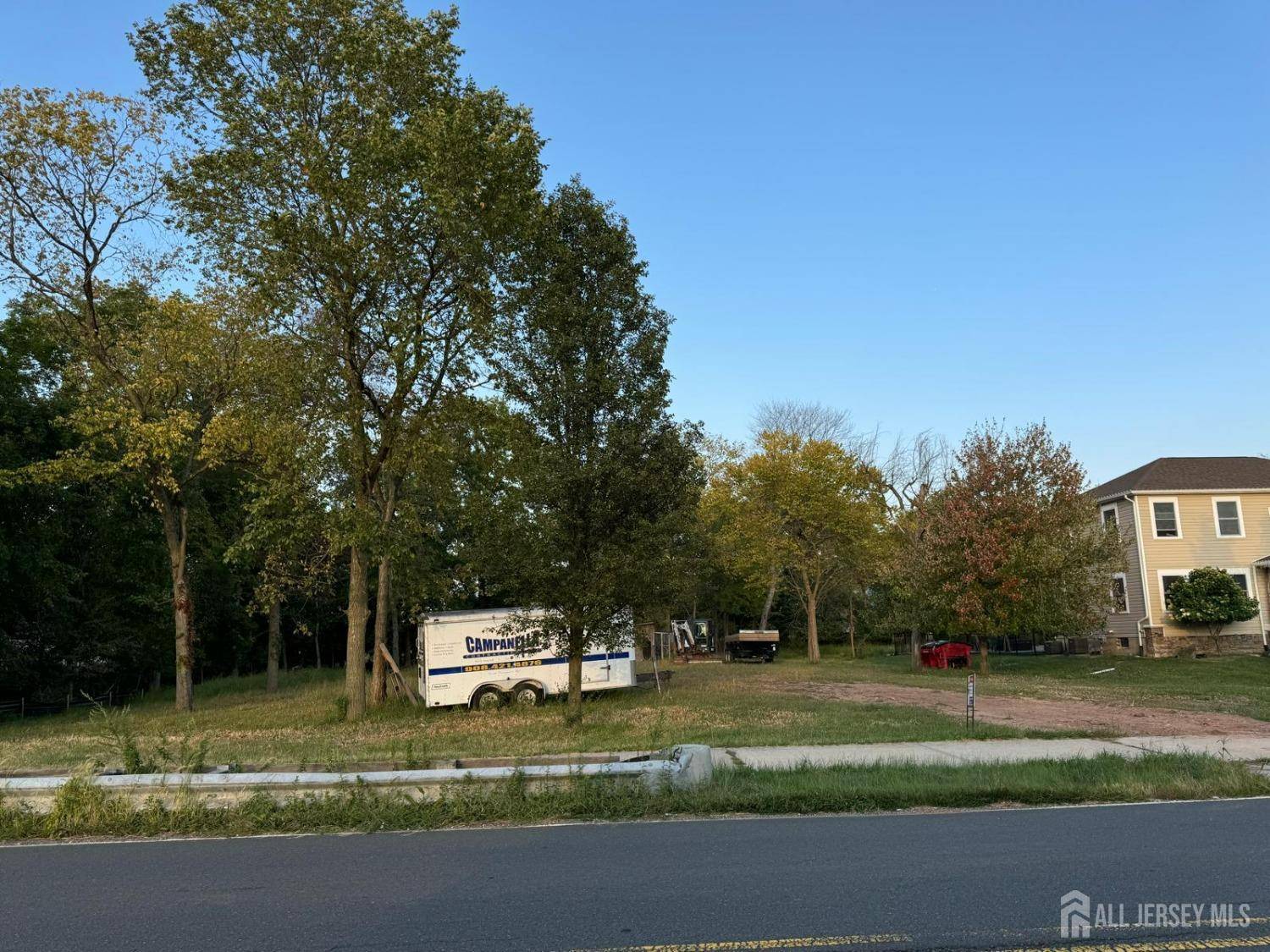 9 Beekman RD, South Brunswick, NJ 08852