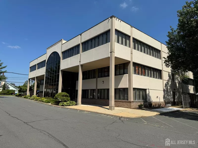 622 Georges RD #3-4, North Brunswick, NJ 08902