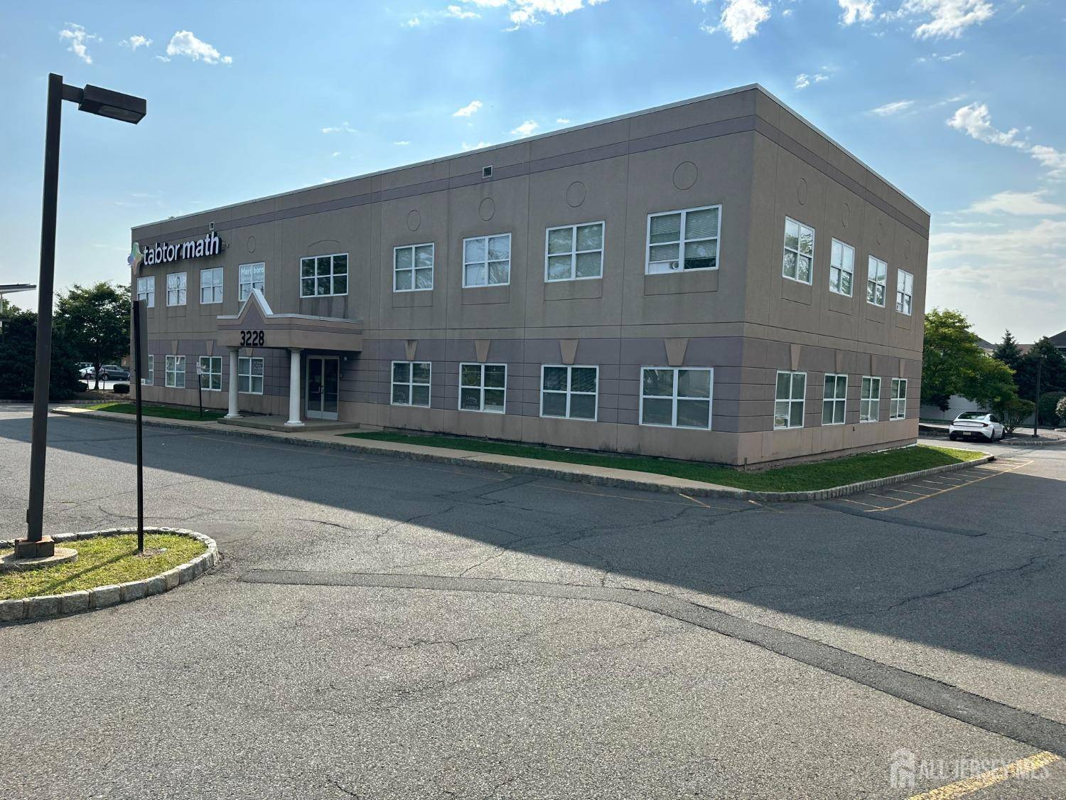 3228 State Route 27, South Brunswick, NJ 08824