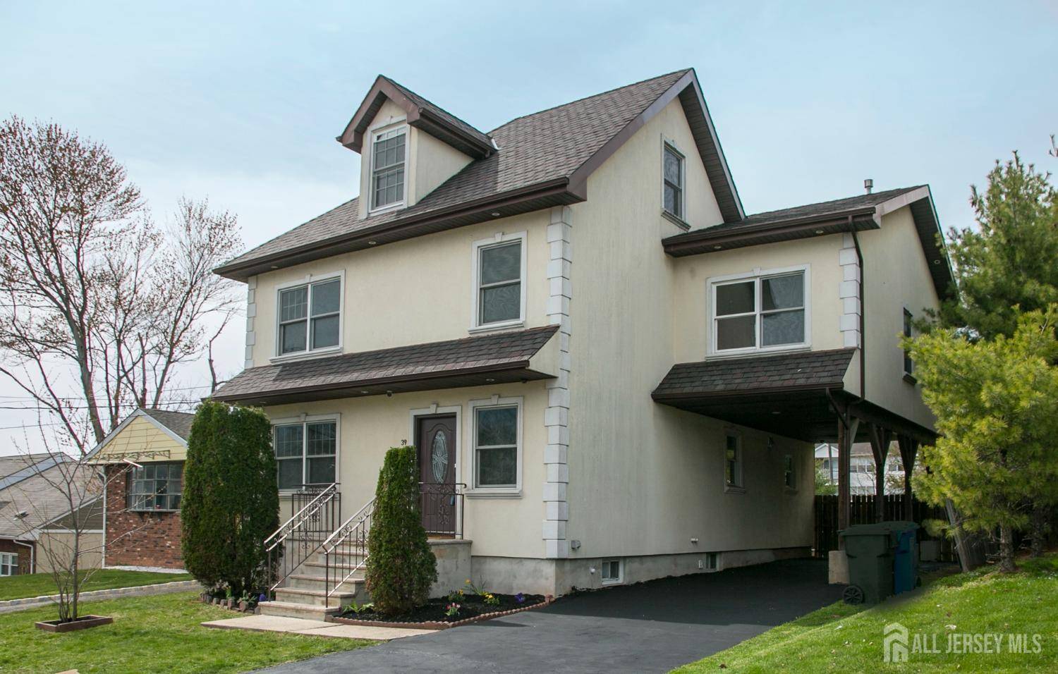 39 Brown AVE, Iselin, NJ 08830