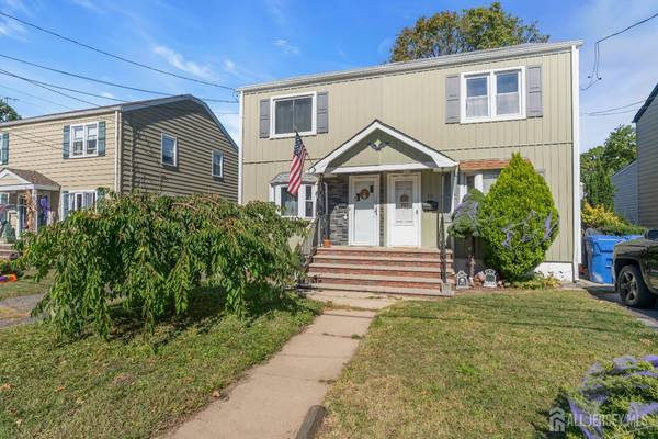 32 Martin TER, Woodbridge Proper, NJ 07095