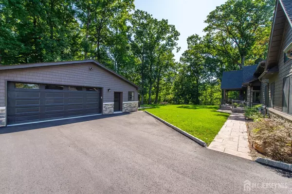 Colonia, NJ 07067,77 Union ST