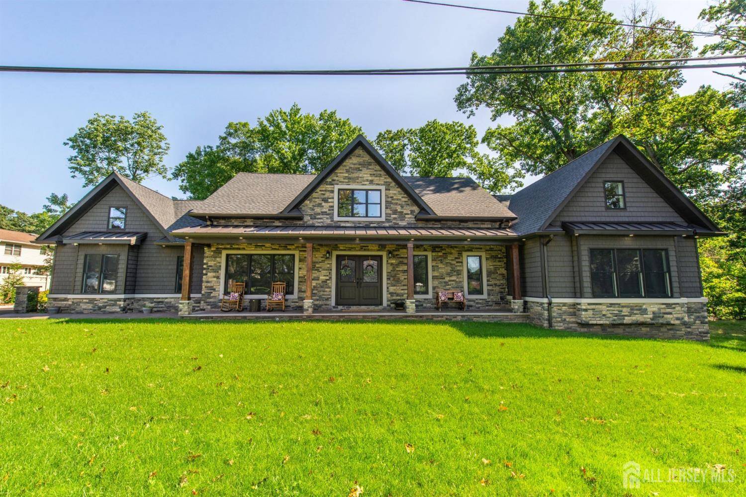 77 Union ST, Colonia, NJ 07067