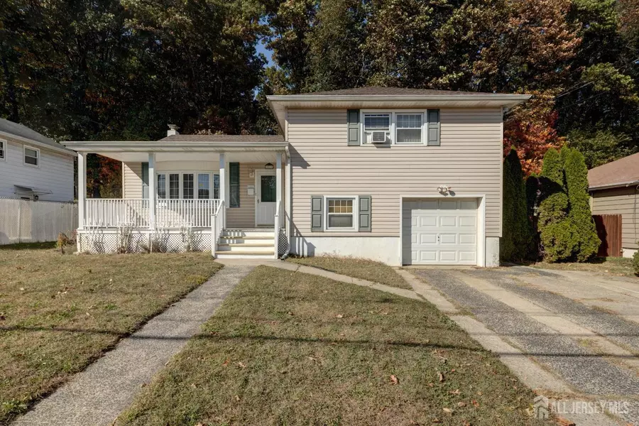 51 Leonardine AVE, South River, NJ 08882