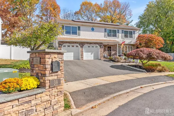 Edison, NJ 08820,38 Netherwood CIR