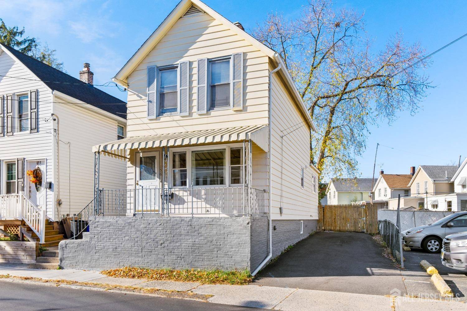 Milltown, NJ 08850,156 S Main ST