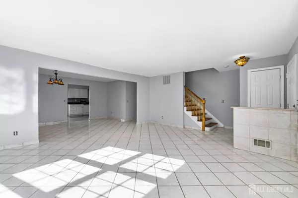 Old Bridge, NJ 08857,130 Pendleton PL