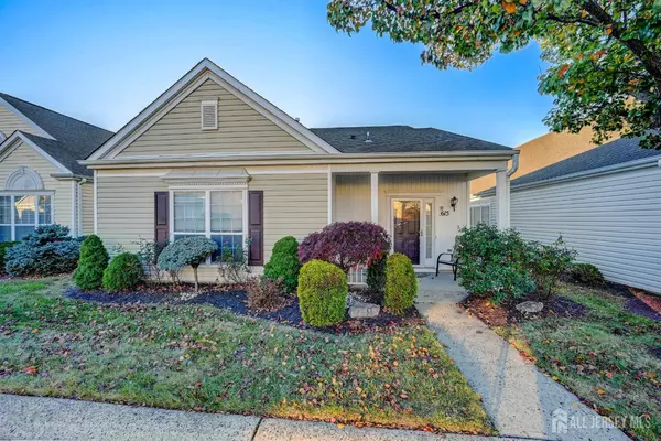 615 Harrier DR, Monroe, NJ 08831