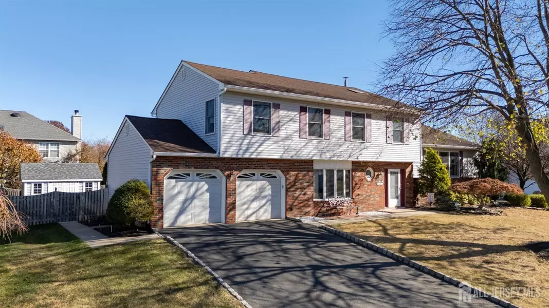 447 Kosciusko AVE, South Plainfield, NJ 07080