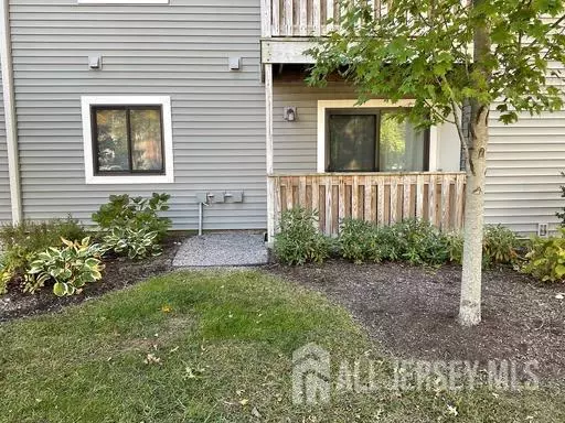Plainsboro, NJ 08536,1213 Ravens Crest DR