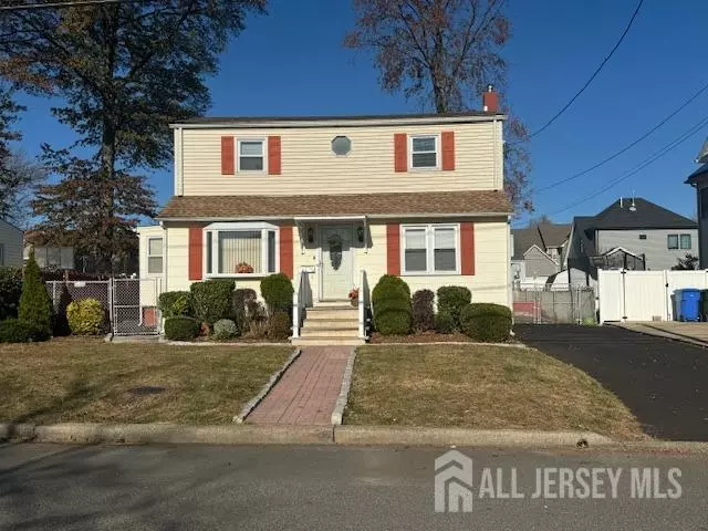 30 vernam ST, Iselin, NJ 08830