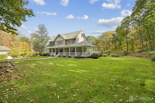 Lebanon Twp, NJ 08826,6 Oak Hill TRL