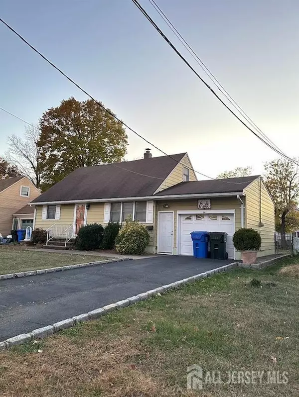 39 Plymouth DR, Iselin, NJ 08830