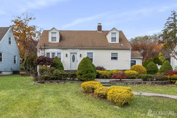 352 Main ST, Matawan, NJ 07747