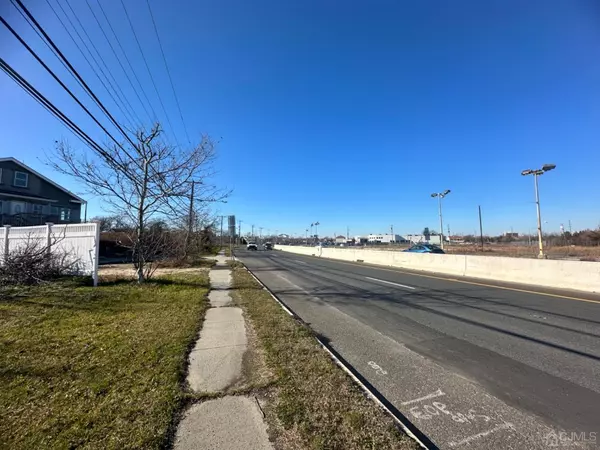 7027 Black Horse PIKE, Pleasantville, NJ 08232