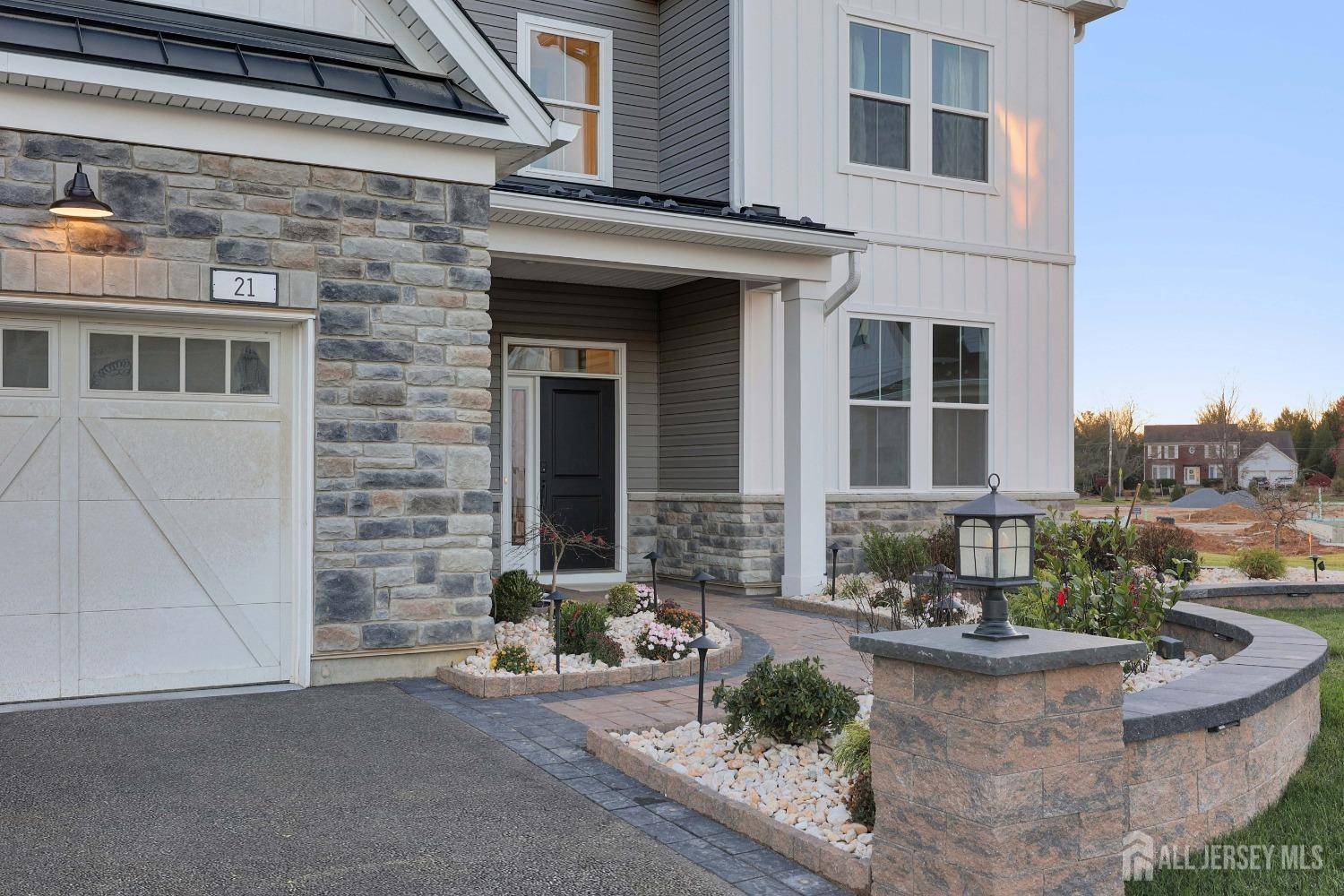 Cranbury, NJ 08512,21 Cole PL