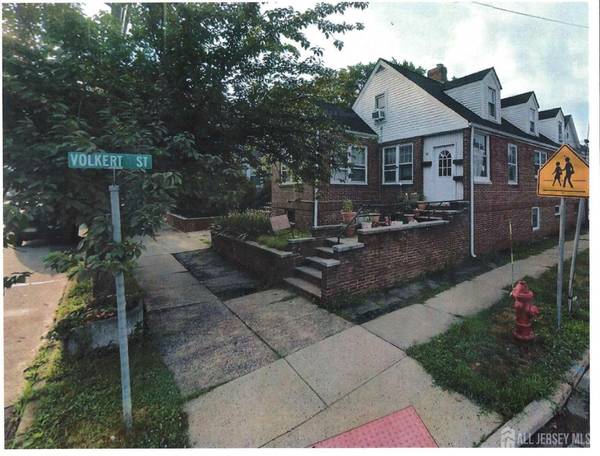 82 Woodbridge AVE #2ndFL, Highland Park, NJ 08904
