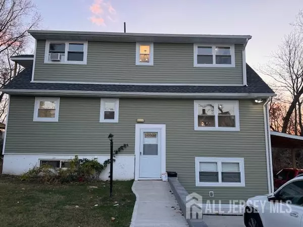 79 Hillside AVE, Sayreville, NJ 08872