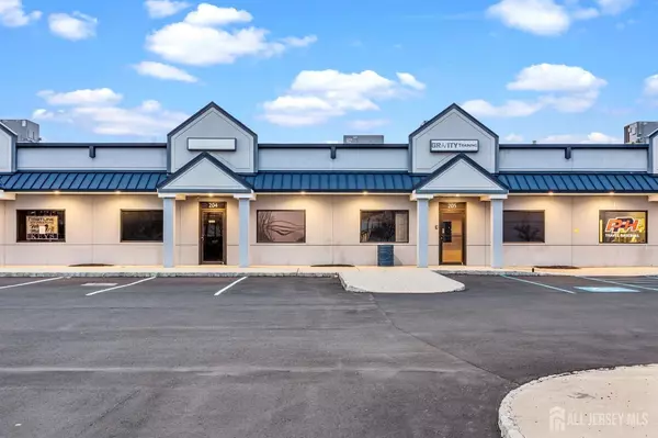 South Brunswick, NJ 08831,891 Cranbury South River RD #202