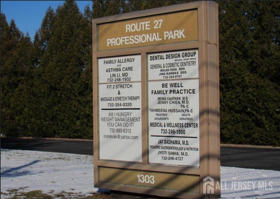 Franklin, NJ 08873,1303 Route 27 #2
